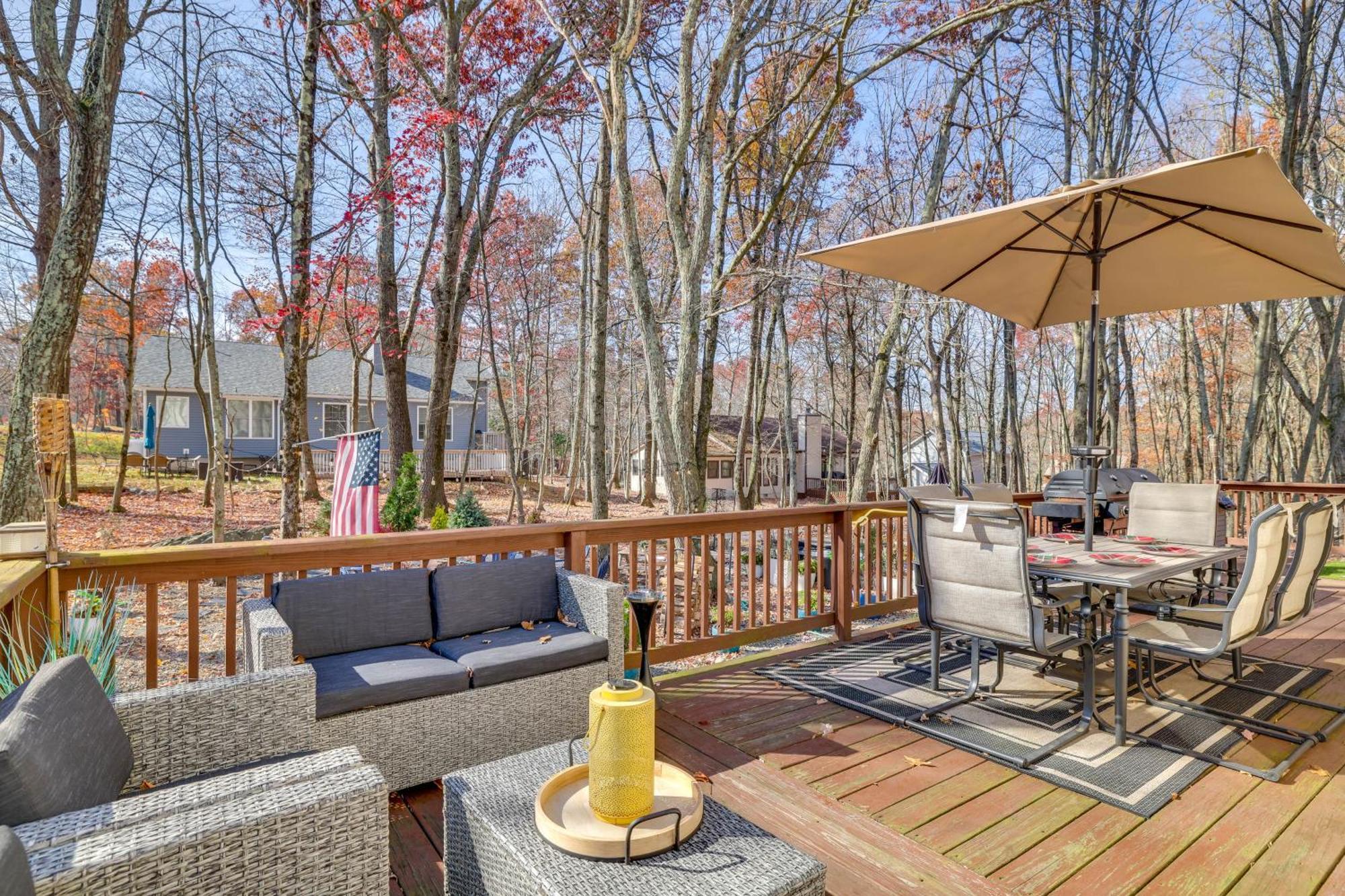 Holiday home Grill And Games Family In East Stroudsburg!