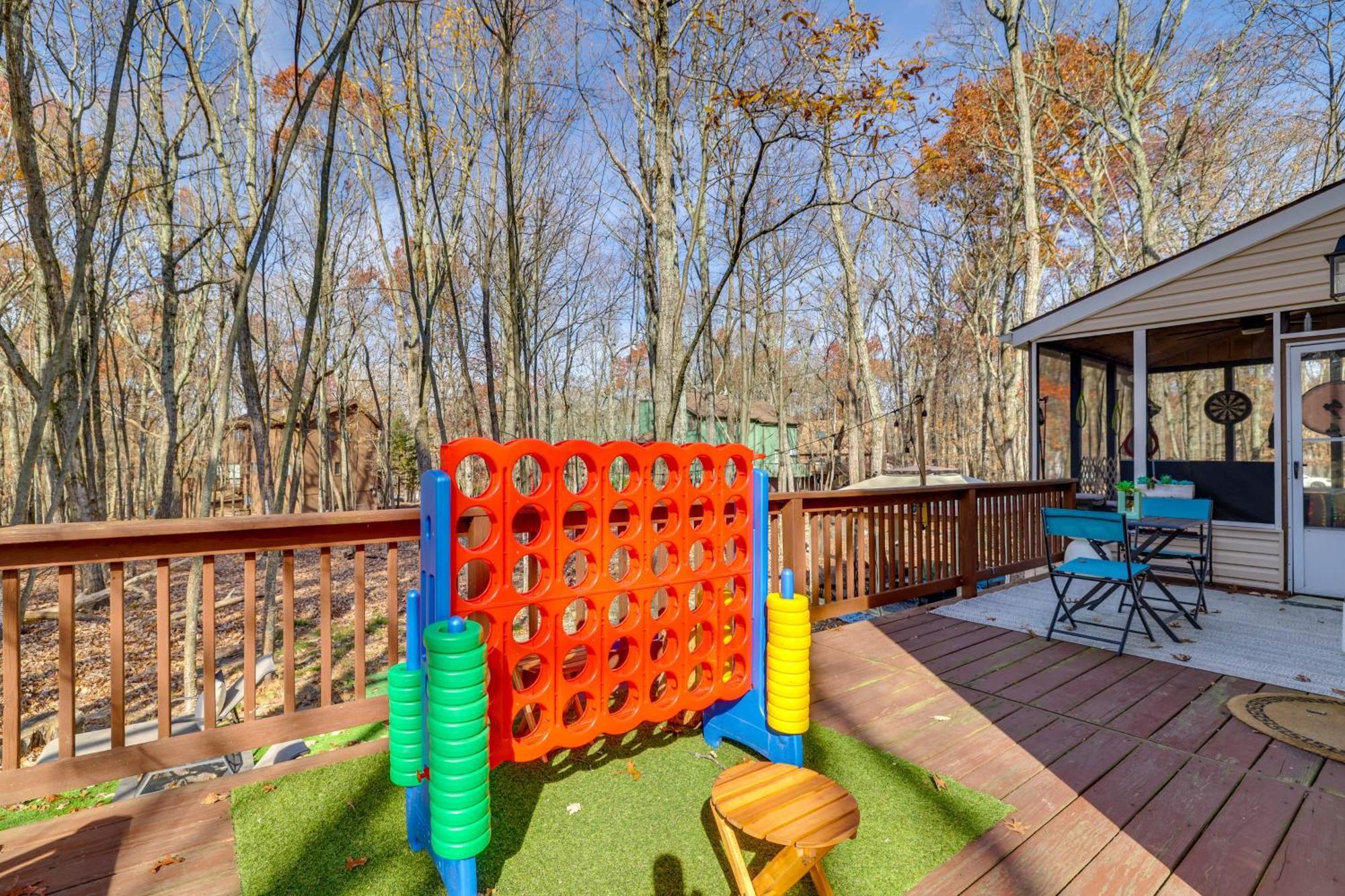 Holiday home Grill And Games Family In East Stroudsburg! East Stroudsburg